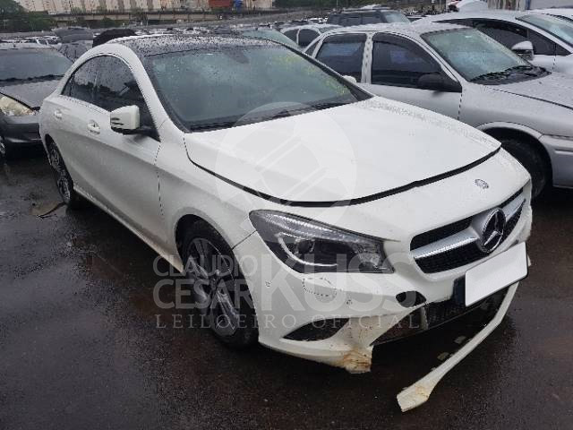 LOTE 08 - MERCEDES BENZ CLASSE CLA 200 1.6 16V 2015