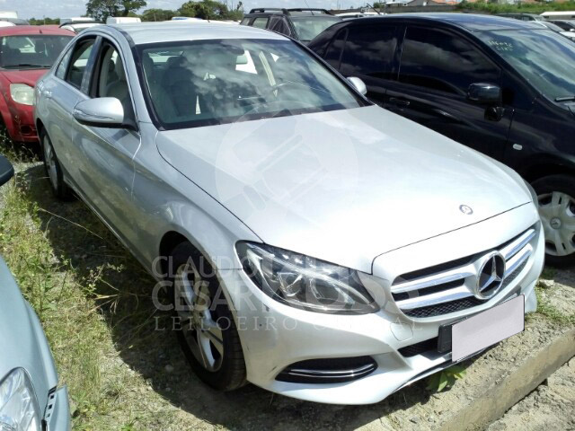 LOTE 035 - MERCEDES BENZ C180 AVANTGARDE 2018