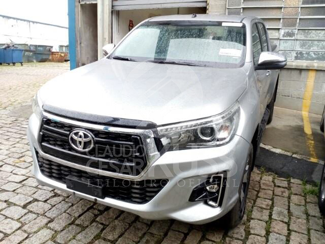 LOTE 039 - Toyota Hilux 2.8 SRX CD 4x4 2017