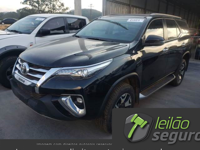 LOTE 020 TOYOTA SW4 SRX 2.8 D-4D TURBO 2020