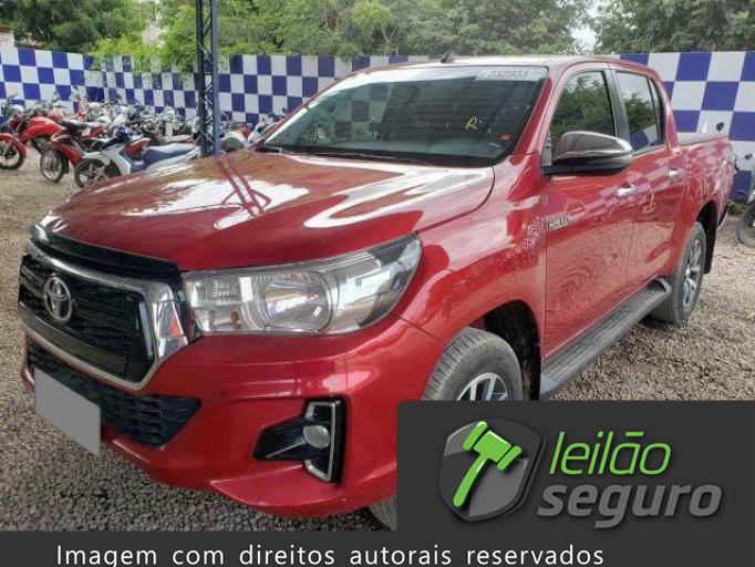 LOTE 009  TOYOTA HILUX CD 2018