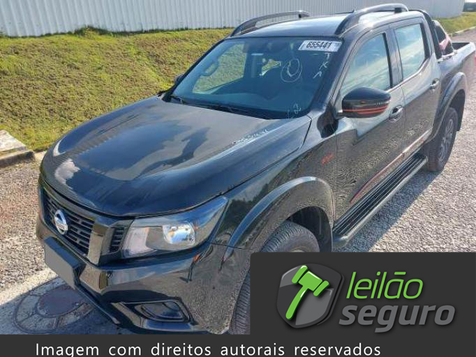 LOTE 020 NISSAN FRONTIER CD 2021