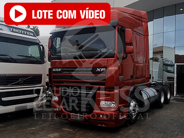 LOTE 008 - DAF XF 105 FTS 460 6x2 2016