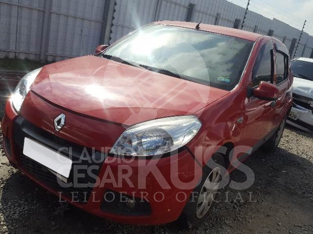 LOTE 032 - RENAULT SANDERO Expression 1.0 16V 2013