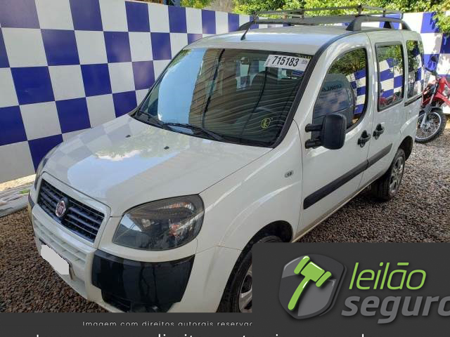 LOTE 007 FIAT DOBLO ESSENCE 7 LUGARES 1.8 16V E.TORQ 2021
