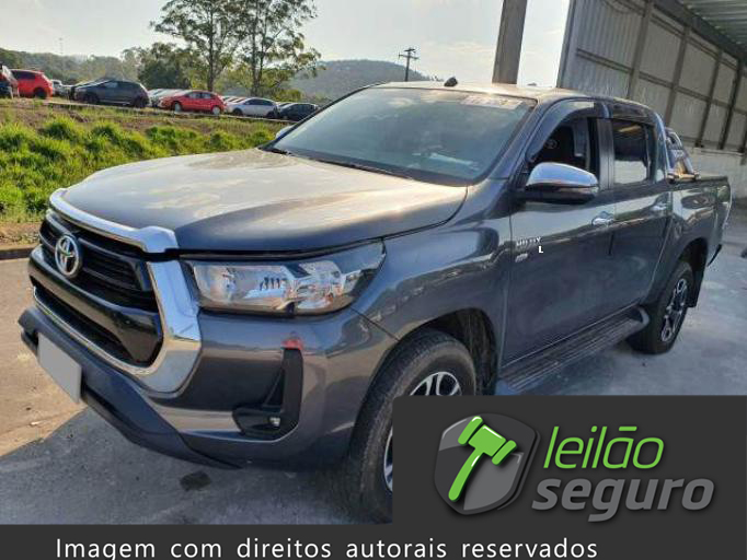 LOTE 024 TOYOTA HILUX CD 2021