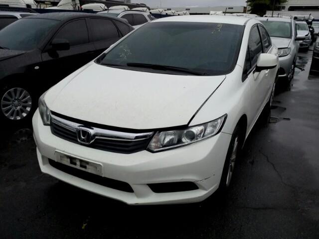 LOTE 059 HONDA CIVIC LXS 1.8 16V I-VTEC 2015