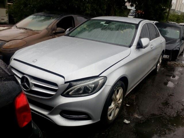 LOTE 086 Mercedes-Benz C 180 Exclusive 1.6 2014