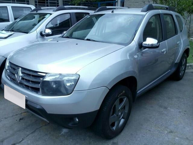 LOTE 087 Renault Duster 2.0 16V Dynamique 2016