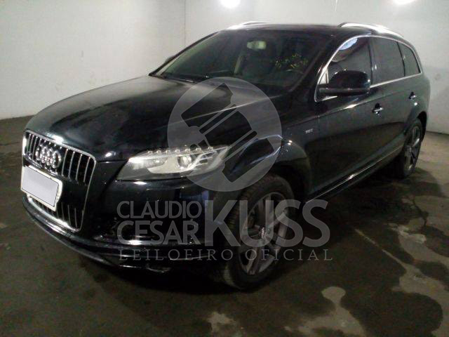 LOTE 005 -  Audi Q7 3.0 TFSI Ambiente Tiptronic Quattro 2015